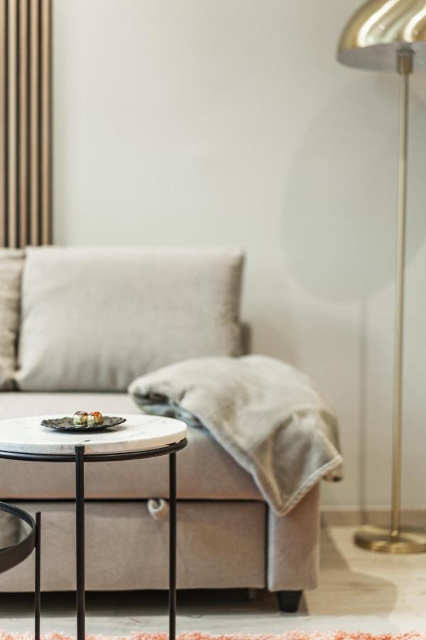 Zeus Design Apartments Wina Bagian luar foto