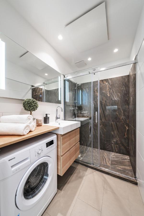 Zeus Design Apartments Wina Bagian luar foto