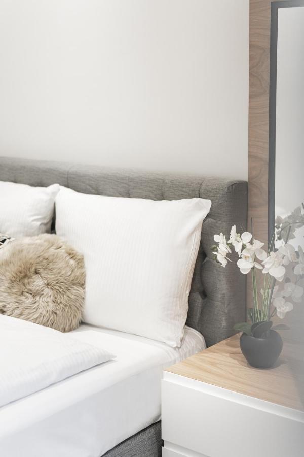 Zeus Design Apartments Wina Bagian luar foto
