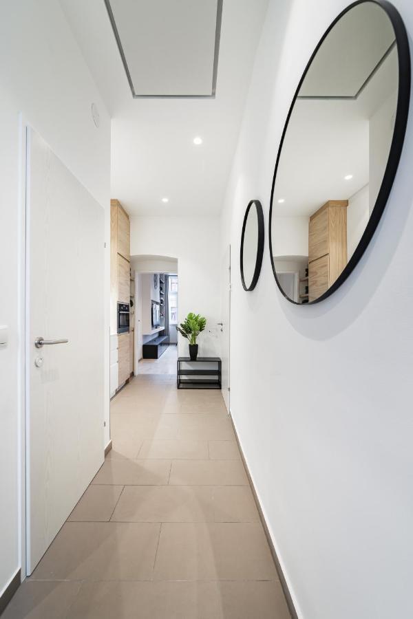 Zeus Design Apartments Wina Bagian luar foto