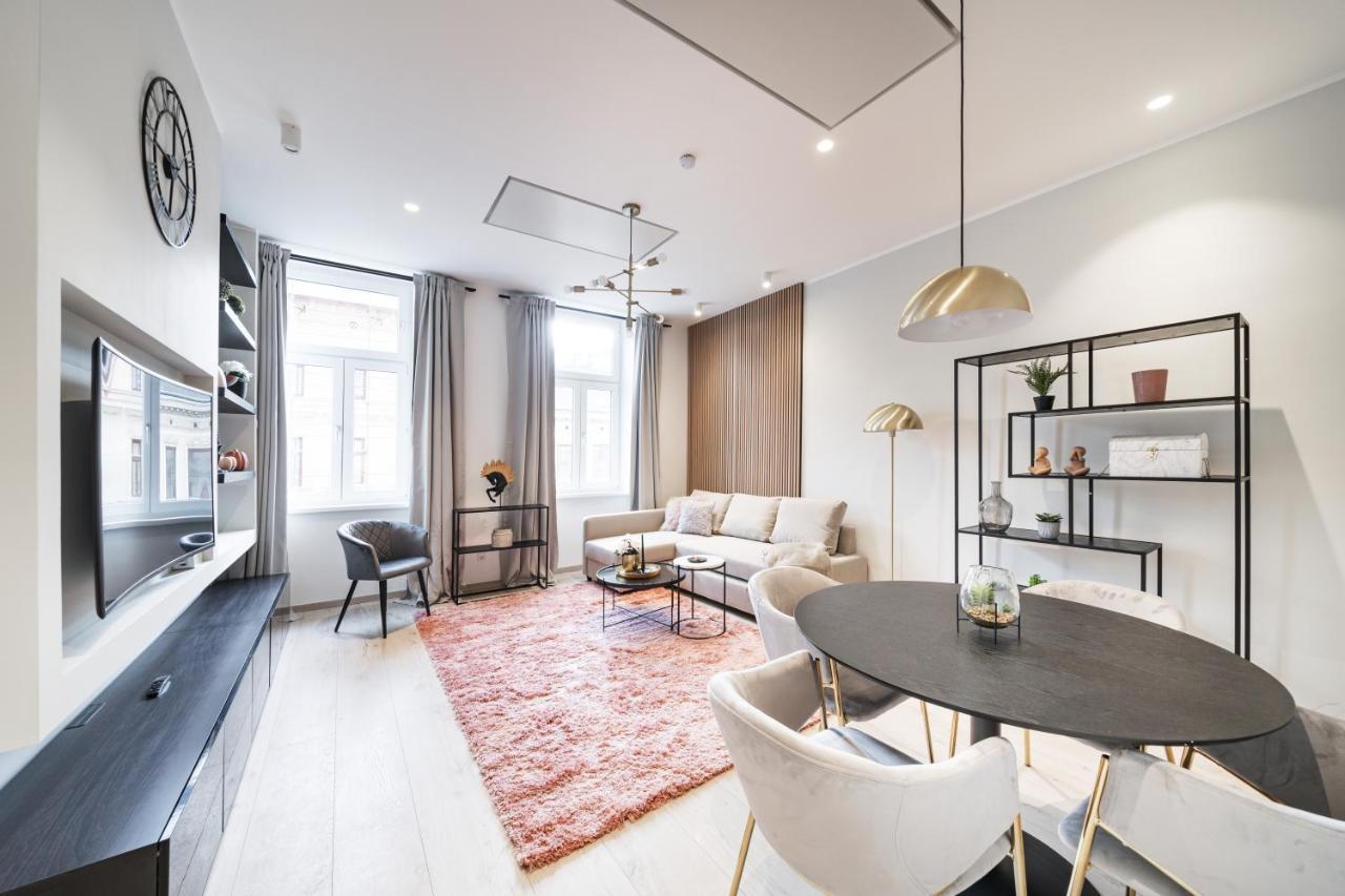 Zeus Design Apartments Wina Bagian luar foto