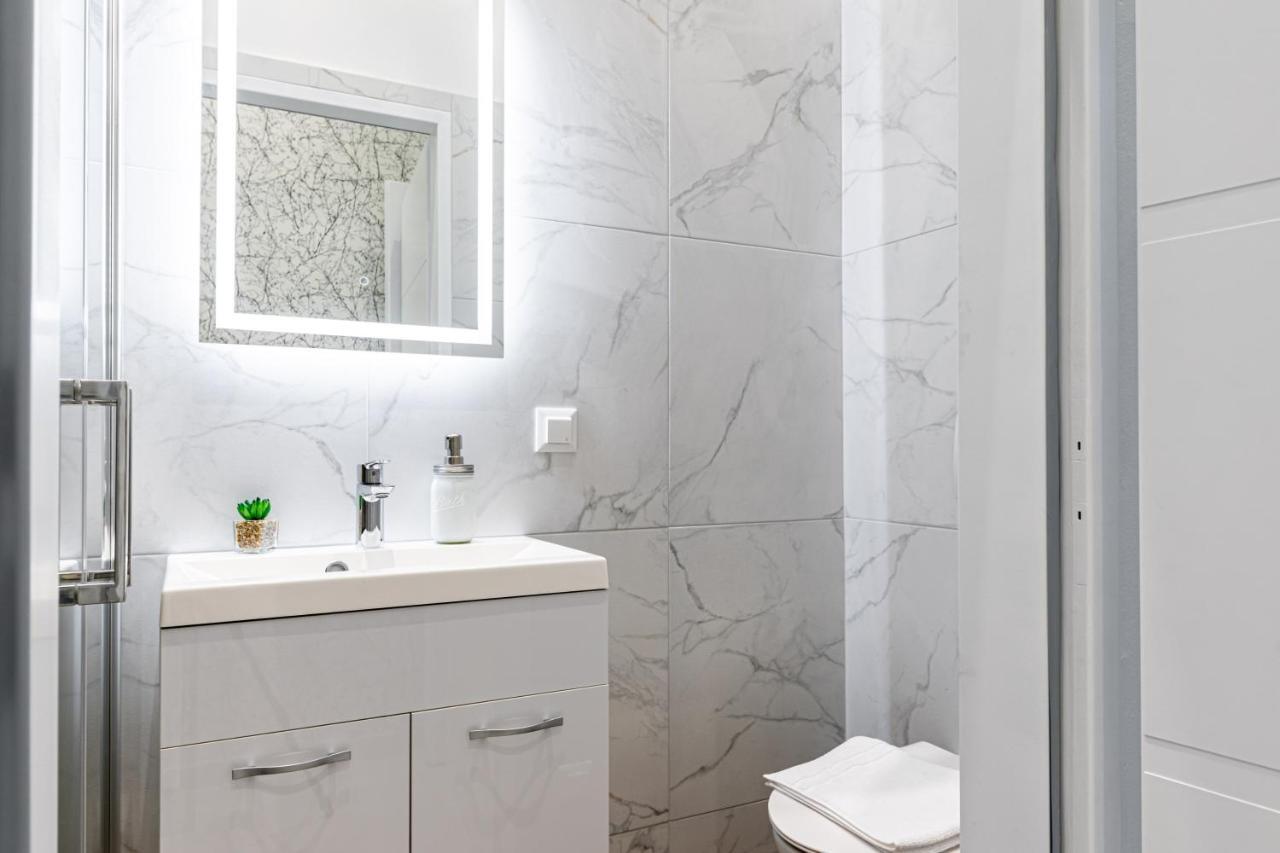 Zeus Design Apartments Wina Bagian luar foto